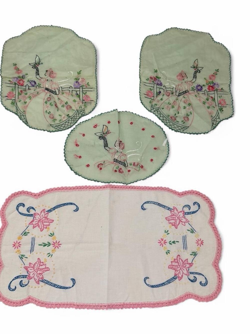 Vintage Embroidered Doilies Set - Pink & Green